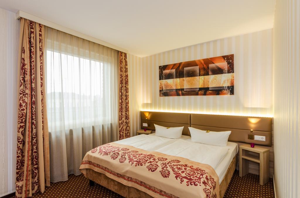 Hotel Alte Post เลียร์เทอ ภายนอก รูปภาพ