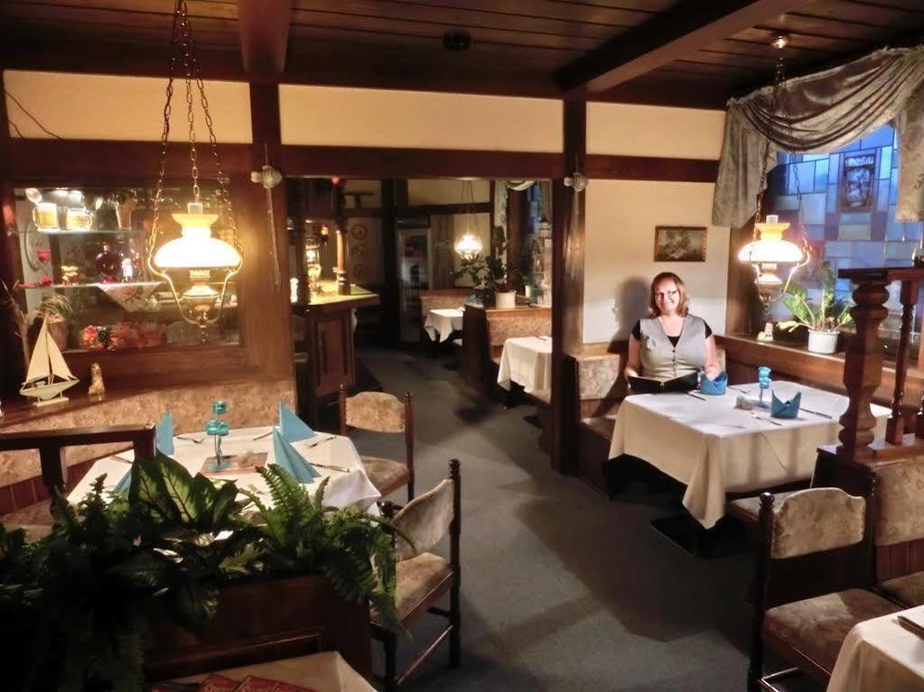 Hotel Alte Post เลียร์เทอ ภายนอก รูปภาพ