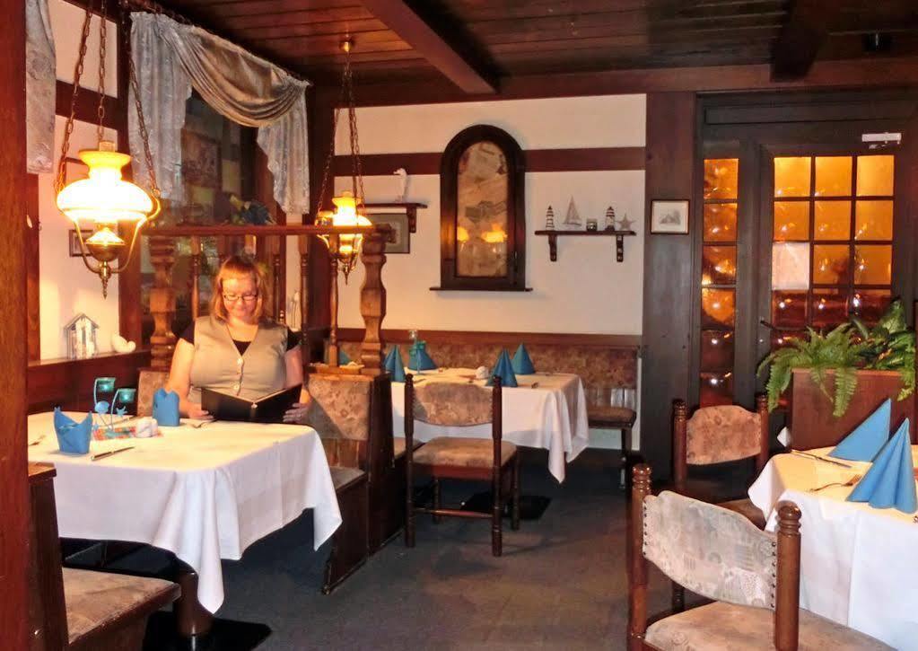 Hotel Alte Post เลียร์เทอ ภายนอก รูปภาพ